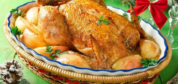 Курица с яблоками в сливочном соусе