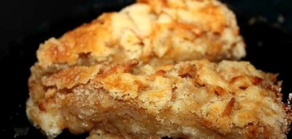 Ленивый пирог с яблоками