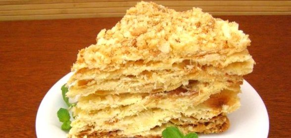 Слоеный торт