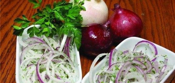 Салат из лука