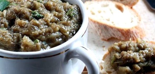 Быстрая баклажанная икра