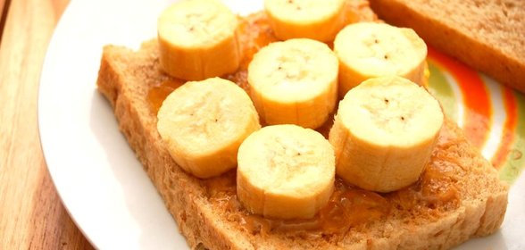 Бутерброд с арахисовым маслом