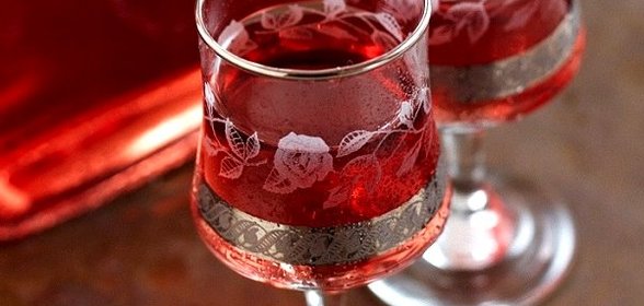 Вино из сливы в домашних условиях