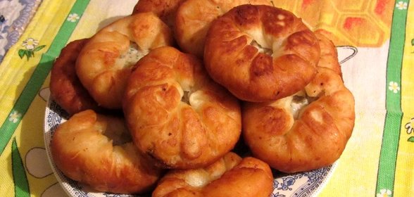 Беляши на сковороде