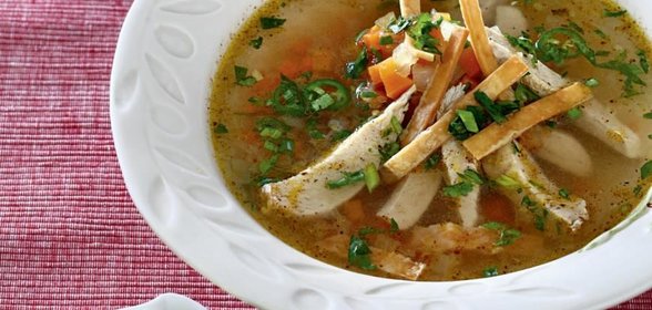 Салат с сосисками