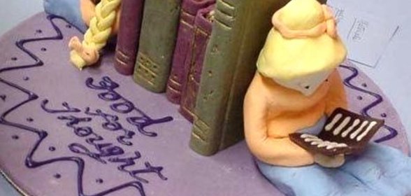 Бисквитный торт-книжка