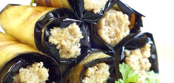 Закуска из фаршированных баклажанов