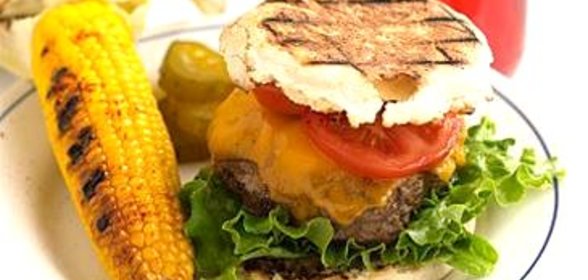 Бургеры с сыром и хреном