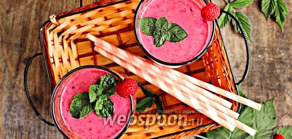 Смузи чернично-малиновый