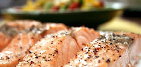 Форель на сковороде