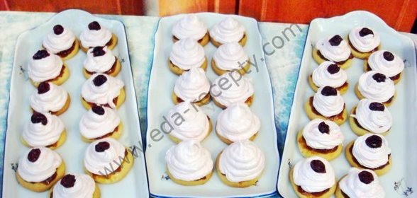 пирожное наслаждение с белковым кремом