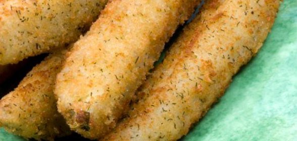 Жареные во фритюре огурцы