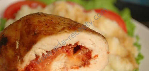 Рулетики из куриного филе с сыром