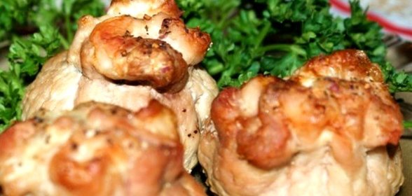 Мешочки с сыром и грибами