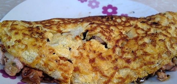 Омлет с лососем