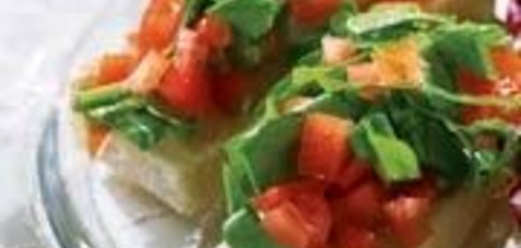 Брускетта со шпинатом