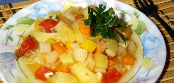 Рагу с кольраби в мультиварке