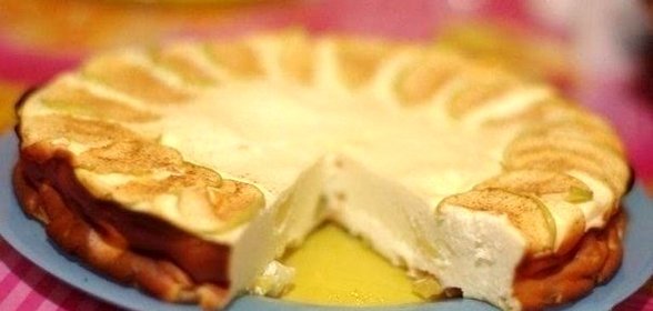 Творожно-фруктовая запеканка без муки