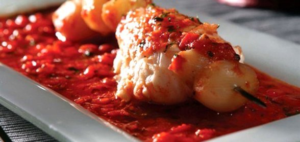 Стифадо с морским окунем