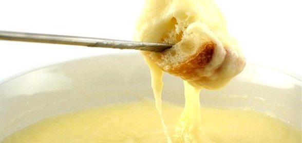 Швейцарское фондю с кальвадосом