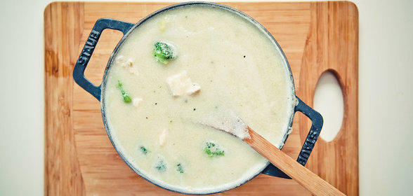 Крем-суп с курицей и брокколи