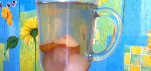 Грушевый компот с корицей