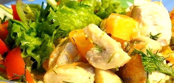 Курица с тыквой и шампиньонами в сметане
