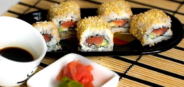 Роллы урамаки