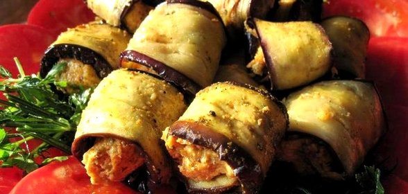 Рулеты из баклажанов с орехами