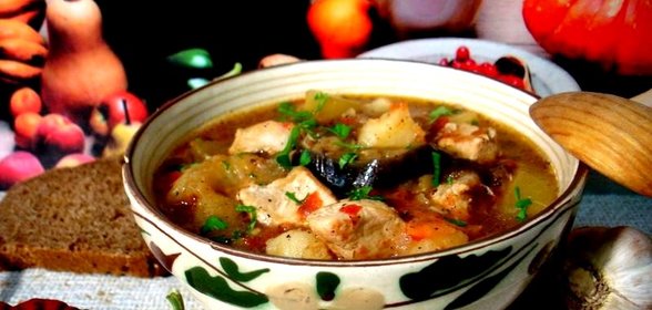 Свинина с овощами и фасолью