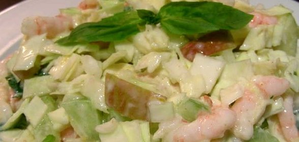 Салат из креветок и капусты