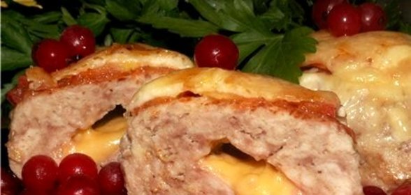 Зразы из индейки с начинкой