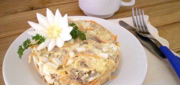 Салат с корейской морковью и печенью