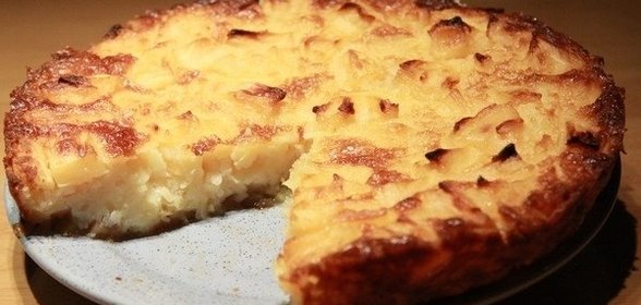 Яблочно-ананасовая запеканка