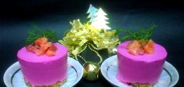 Закуска из козьего сыра и сёмги