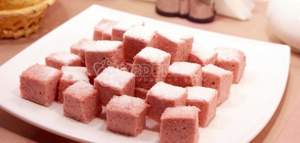 Десерт «Клубничные облака»