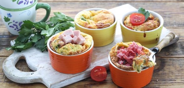 Омлеты с разными начинками