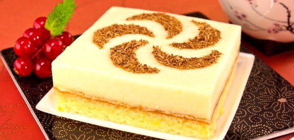 Бисквитное пирожное с апельсиновым суфле