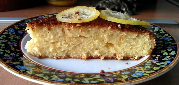 Кокосовый кекс с лимонным сиропом