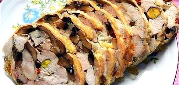 Рулет куриный с грибами