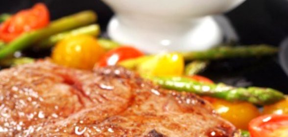 Стейк с бренди и перцем