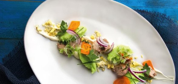 Салат из печени трески