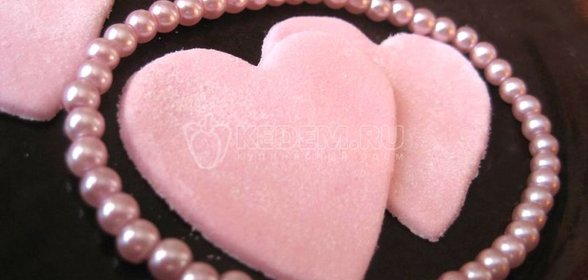 Сладкие сердечки из мастики