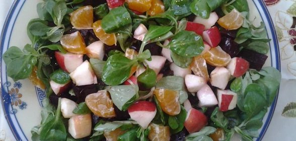 Салат со свеклой и мандаринами