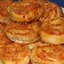 Рулетики слоеные с сыром и беконом
