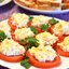 Закуска из помидоров с колбасным сыром и чесноком