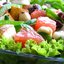 Фруктовый салат с зеленым перцем и фундуком
