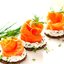 Канапе с лососем