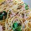 Спагетти с тунцом и соусом из каперсов