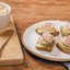 Тосты с форшмаком и зеленым яблоком